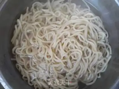 Make Spicy noodles step 3