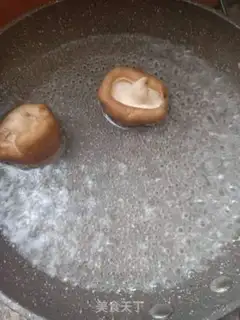 Make Vegetable thick egg fever step 1