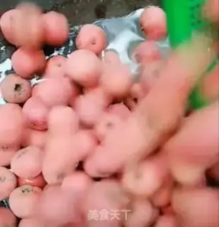 Make How to make a snow nut step 3