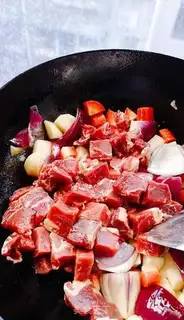 Make Curry beef buns step 4