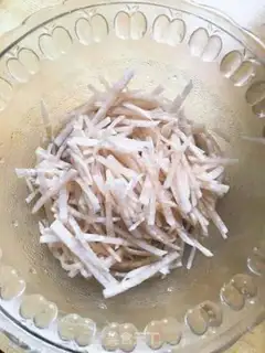 Make The radish step 3