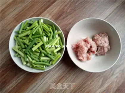 Make Garlic fried meat step 0