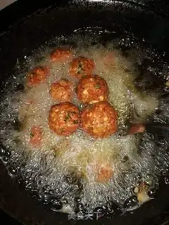Make Meatballs step 6