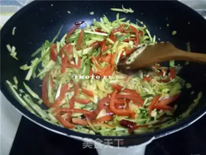 Make Twin pepper pumpkins step 5