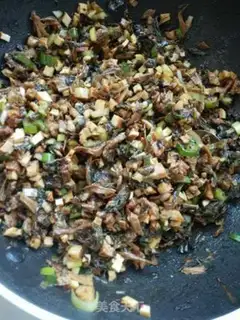 Make Plumsy buns step 15