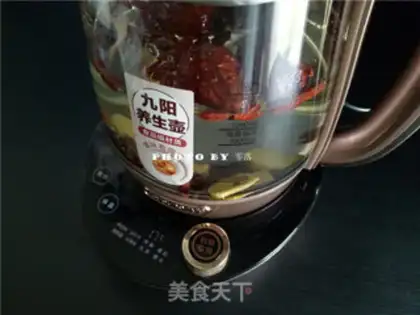 Make Gin and red-tree ginger tea step 3