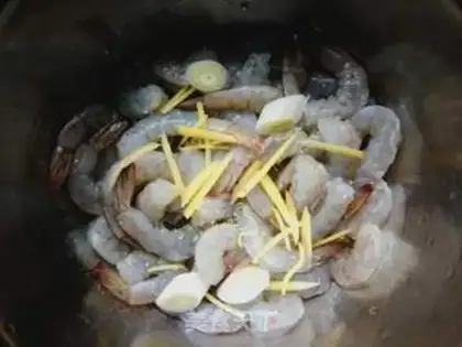 Make Spicy with back shrimp step 4