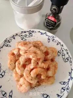 Make Pretzels, fried shrimp step 6