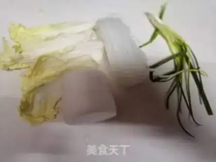 Make Two white fan soup step 4