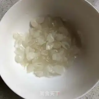 Make Soap corneas and silver ears step 4