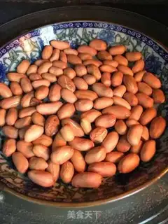 Make Chicken-fried nut salad step 4