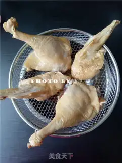 Make Cricket duck leg step 5