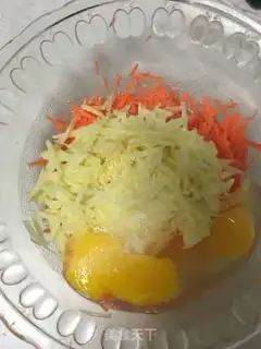 Make Carrot potato eggcake step 3