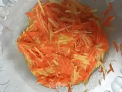 Make Carrot potato eggcake step 4