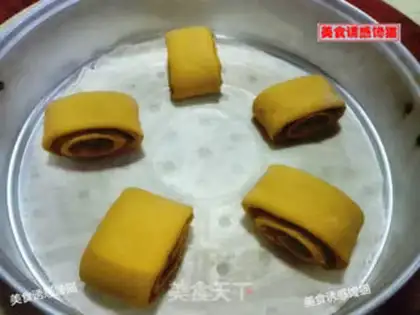 Make Pumpkin rolls step 7