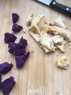 Make Chicken-fried nut salad step 16