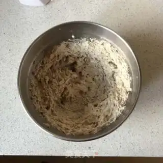 Make Wheat sprouts and red sugar cookies step 3