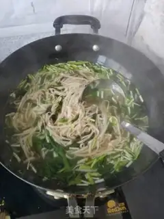 Make Quick, greasy noodle step 5