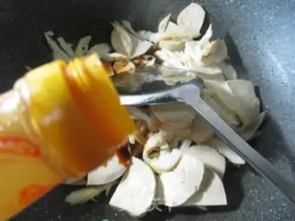 Make Scrambled chicken step 4