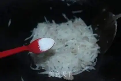Make The radish bun step 4