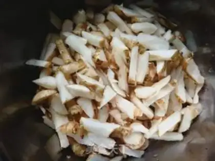 Make A quick blend of ginger step 1
