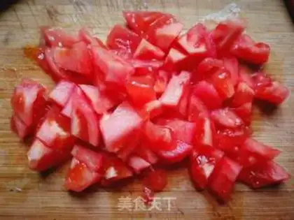Make Western red soup step 1