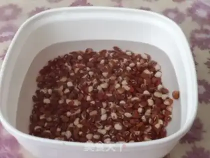 Make Twin bean rice soup step 1