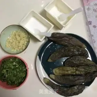 Make Garlic step 1