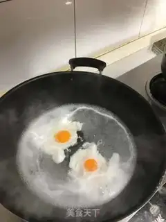 Make Eggs and fried rice step 0