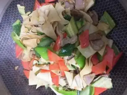 Make Pork and vegetables step 7