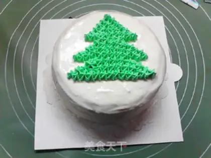 Make Christmas tree cake step 10