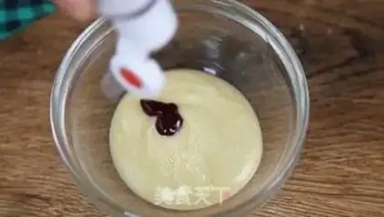Make Christmas doughnuts step 19