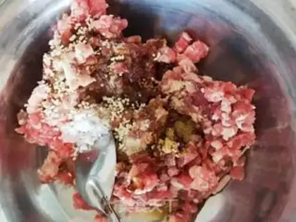 Make Cream-breed beef powder step 1
