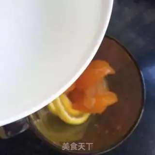Make Honey gold orange lemon tea step 4