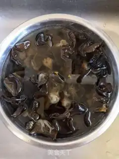 Make Sour chili step 0