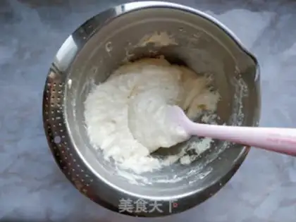 Make Rose lollipop cake step 7