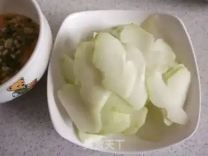 Make Fried eggs step 1