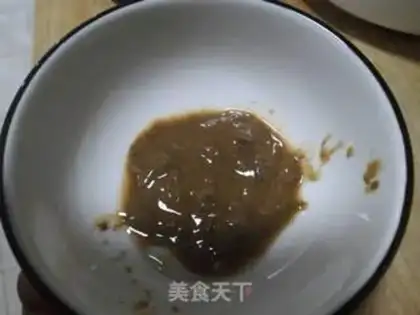 Make Sesame sauce for the chrysanthemum step 2