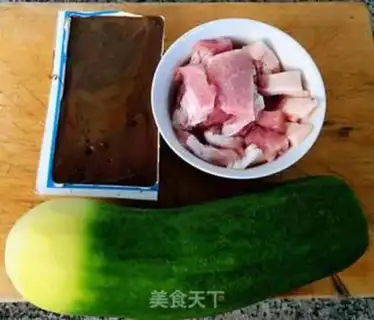 Make Five flowers for radish and tofu step 0