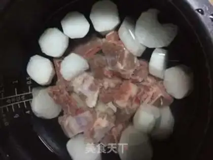 Make radish steak soup step 1