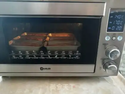 Make Red sugar cinnamon pecan bread step 12