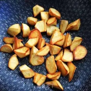 Make Cinnamon gravy chips step 4