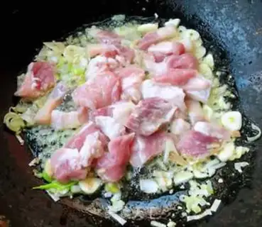 Make Five flowers for radish and tofu step 5