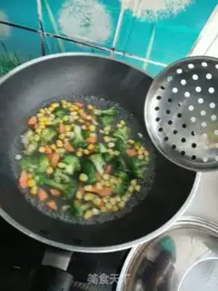 Make Sea cucumbers and vegetables step 5