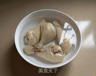 Make The cold hand tore the chicken step 2