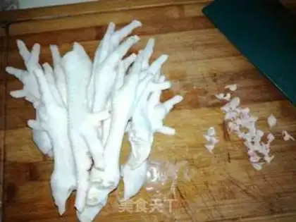 Make Lemon sour chicken claws step 1
