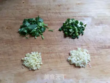 Make The cold hand tore the chicken step 3