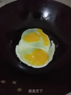 Make Handshake sandwich step 2