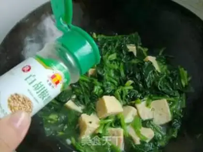 Make Spinach tofu soup step 11