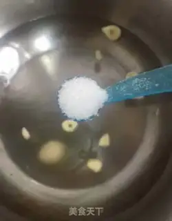 Make Salt water for grass step 3